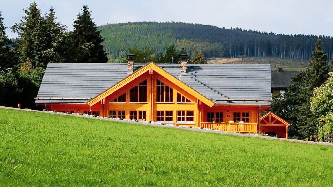 Ferienhaus mit Sauna, Grill und Terrasse