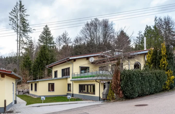 Ferienhaus mit Garten